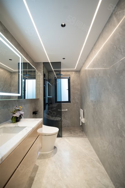 城发恒伟观江学府4室2厅146㎡138万二手房图片