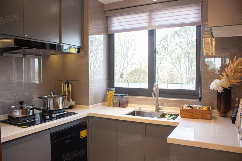 旁 户型方正 超大楼间距 南北通透 双向露地大阳台,文澜府-淮安58同城