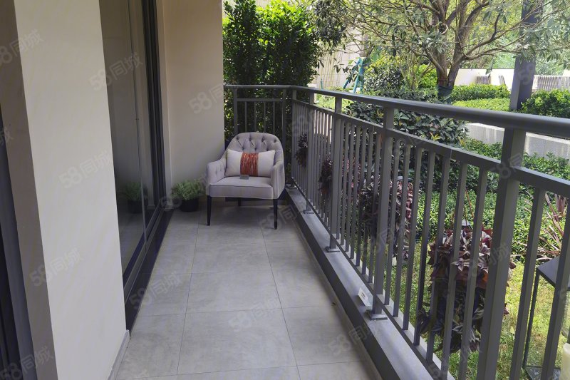 【10图】羊马新城 品质开发商 明年年底交房,德商崇江天悦-成都58同城