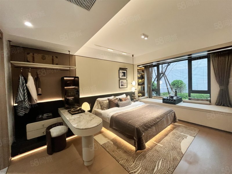 中建·翡翠天序4室2厅143㎡207万二手房图片