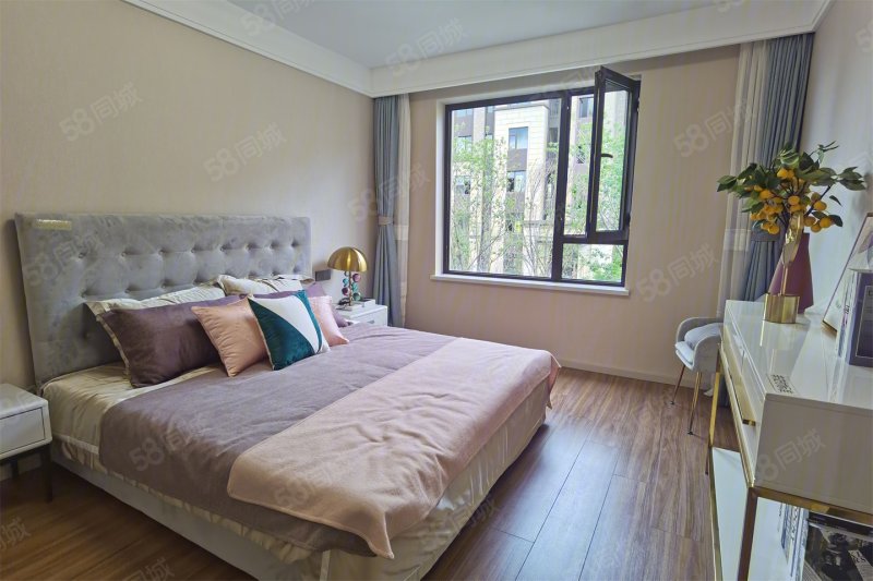 苏州印象·御园3室2厅1卫118㎡南77万