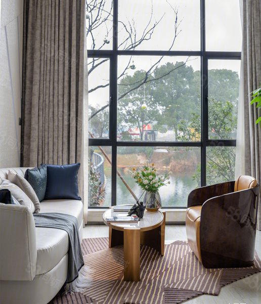 藏珑湖上公馆1室1厅46.1㎡51万二手房图片