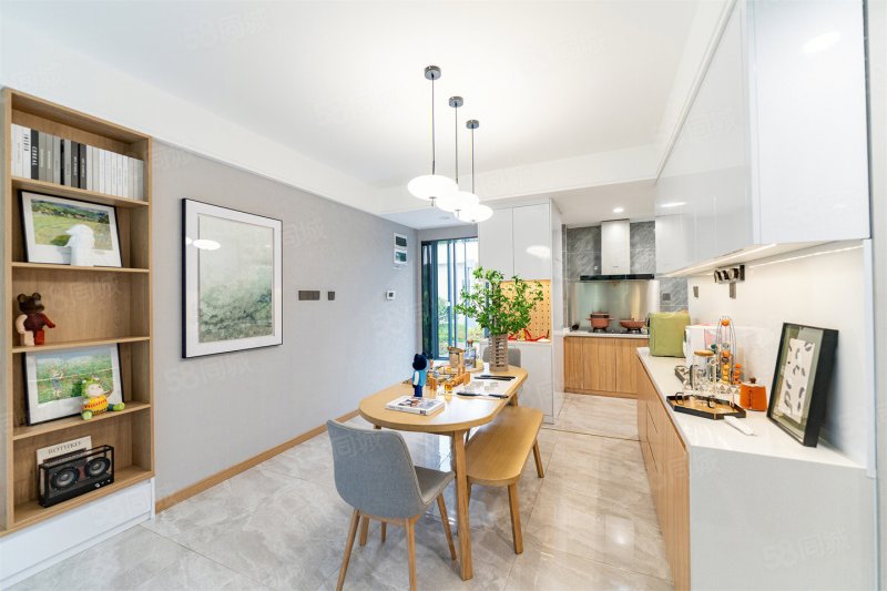 华远金科·空港国际城3室2厅83㎡61万二手房图片