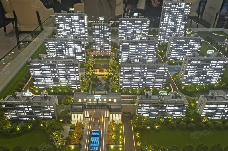 金地中联·西湖水岸3室2厅1卫106㎡南60万