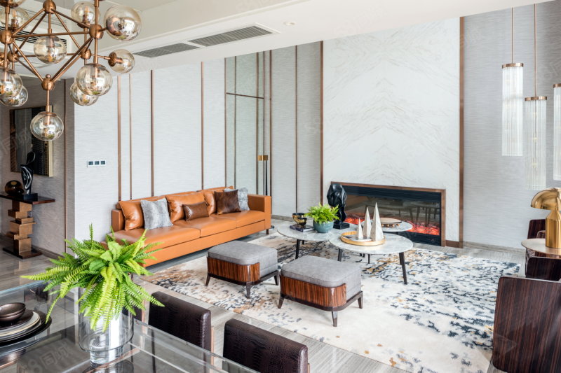 蔚蓝卡地亚花园城4室2厅190㎡万二手房图片