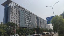 (出租) 以标题价格为准!兆丰大厦 93平1加1格局 带家具2300