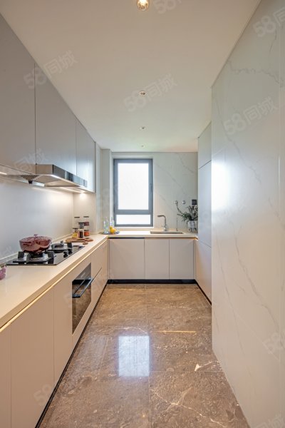 和光悅府(新房)4室2廳3衛(wèi)170㎡南1496萬