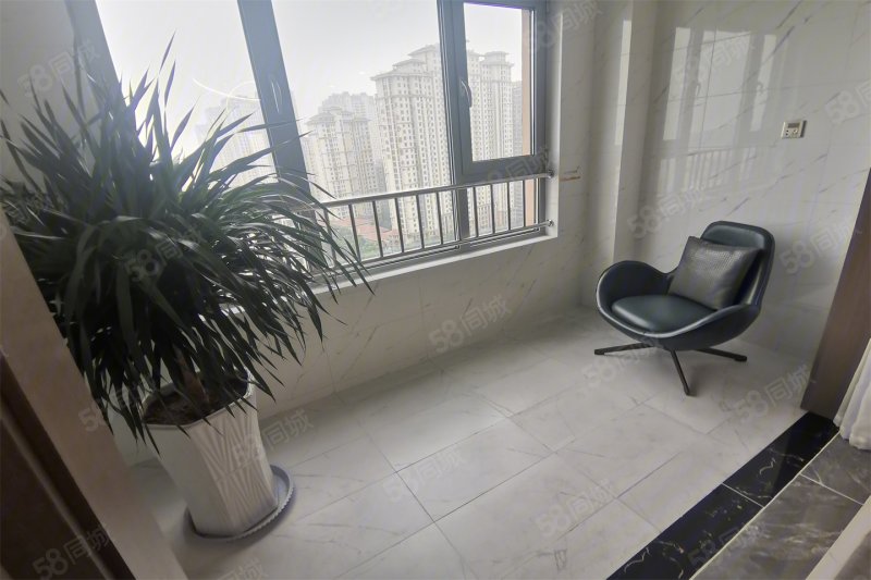 【10图】隧道口现房,金沙滩,滨海大道,看海,精装,樾金沙(新房)-青岛58