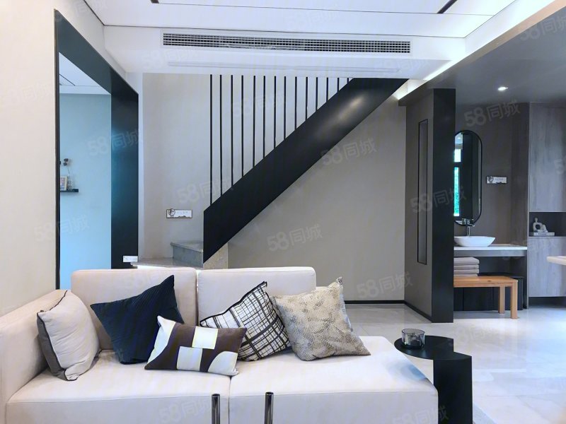 青城365南院二期1室2厅55㎡50万二手房图片