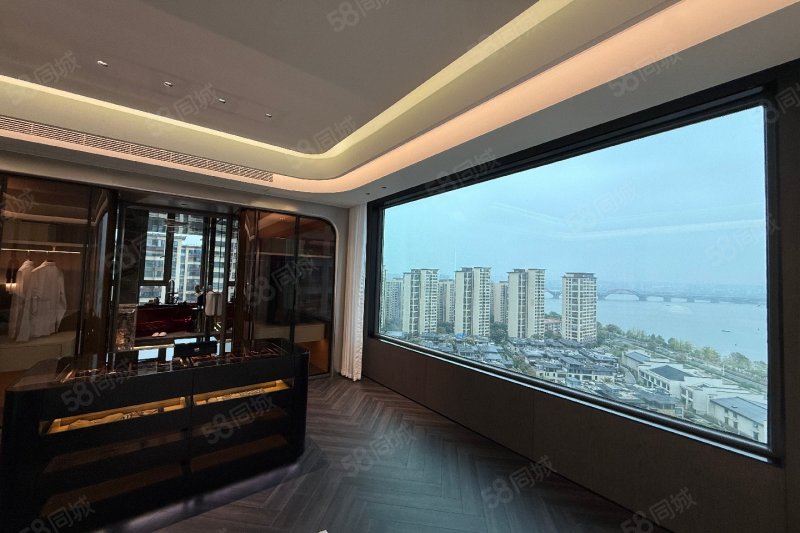 乾道湘江湾3室2厅190㎡195万二手房图片