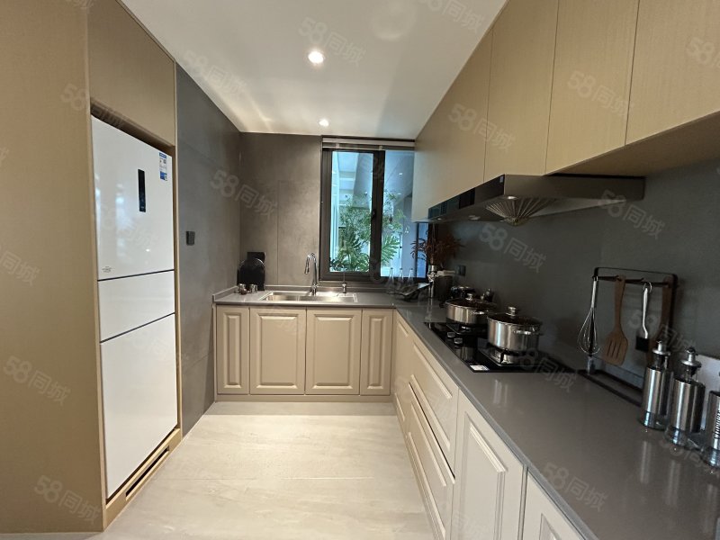 欣利湘江左岸4室2厅124㎡130万二手房图片