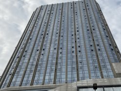 3室环境好高层采光佳好招人,武汉汉阳升官渡欧亚达汉阳国际广场写字楼