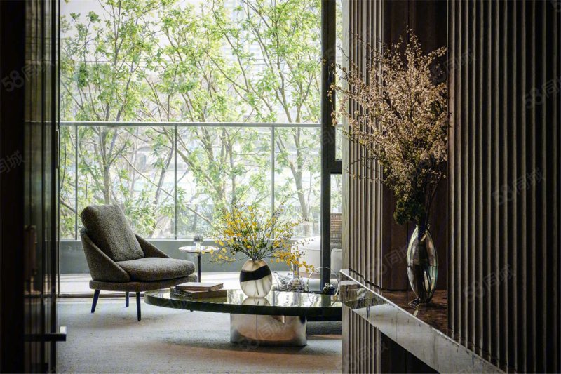 合生縵云(新房)4室2廳3衛(wèi)189㎡東北2600萬