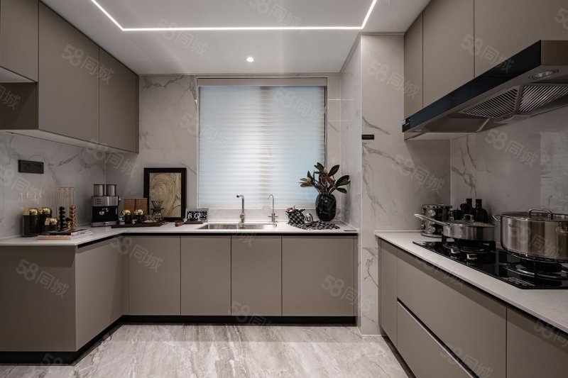 招商蛇口江山境4室2厅225㎡450万二手房图片