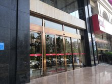 恒天国际大厦平精装带家具出租