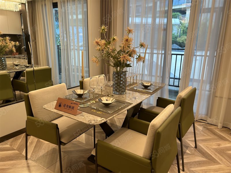 长房岭秀时代(新房)4室2厅137.62㎡109万二手房图片