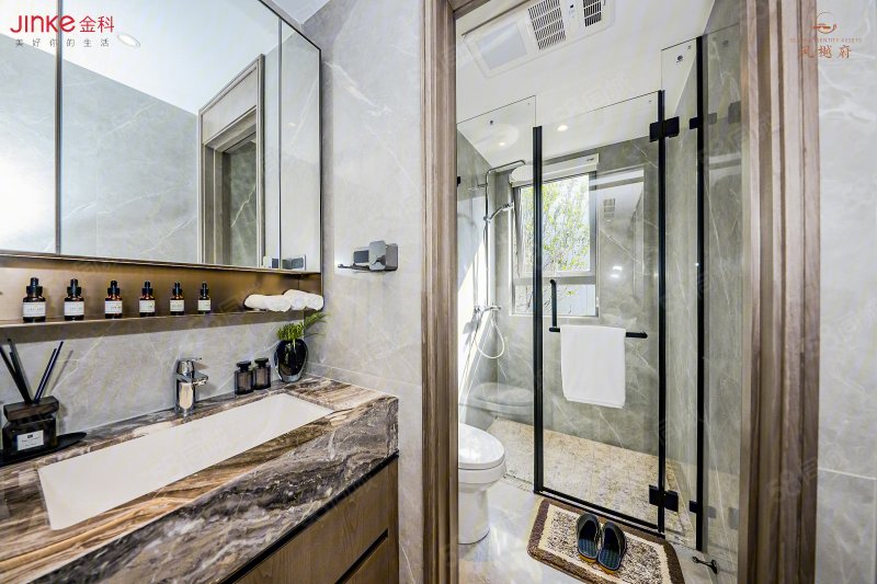 凤樾府4室2厅2卫157㎡南834万