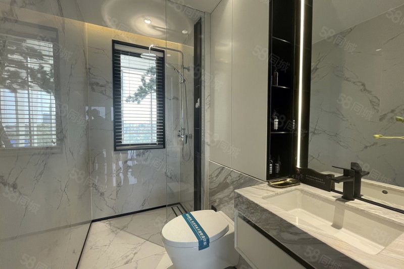 中粮·观澜祥云3室2厅118㎡73万二手房图片