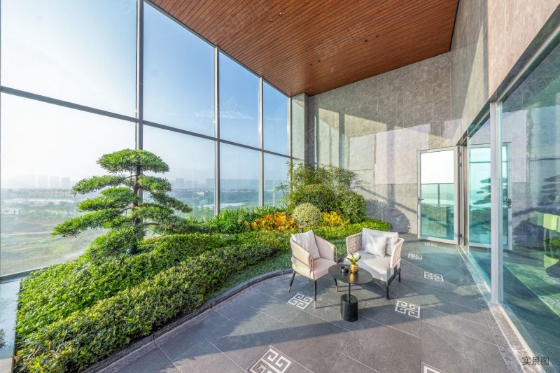 润和大泽湖4室2厅197㎡296万二手房图片