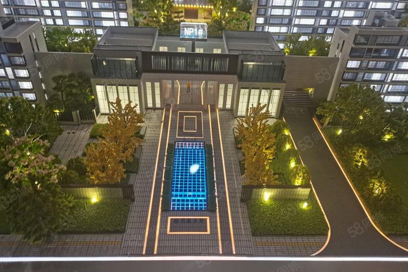 金地中联·西湖水岸3室2厅1卫106㎡南60万