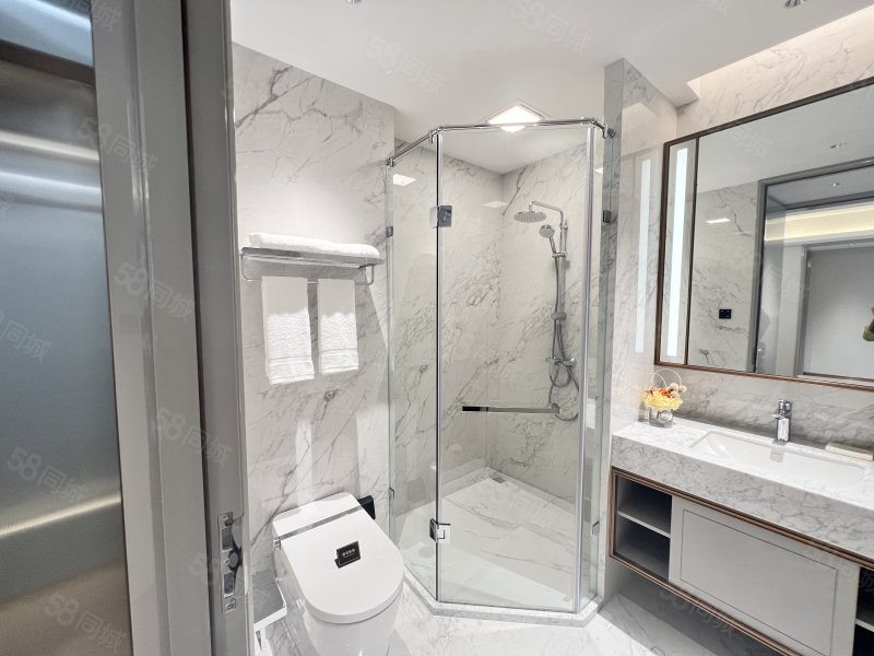 运达大泽湖3室2厅135㎡176万二手房图片