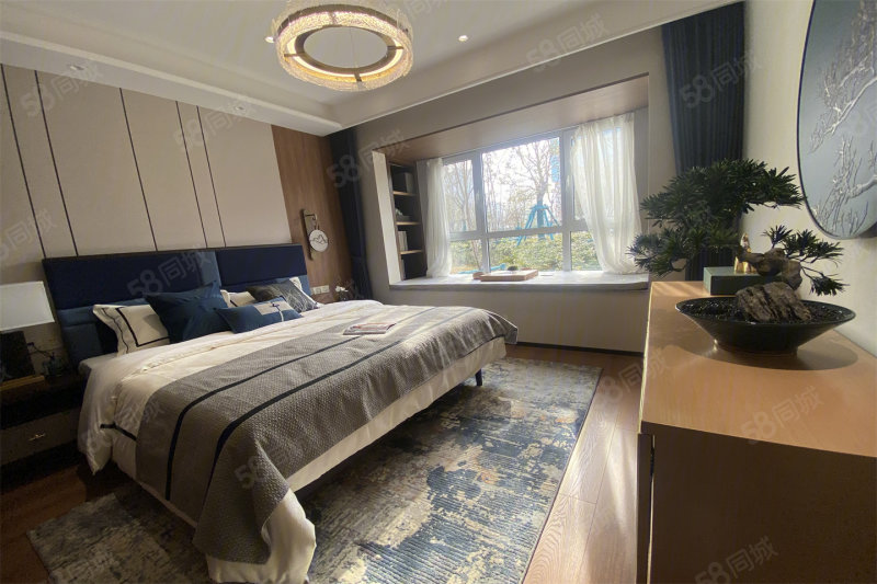 汇丰天和城4室2厅135㎡65万二手房图片