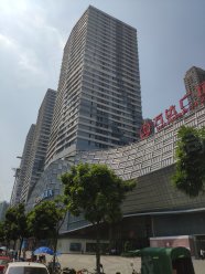 南海万达广场(办公)查看楼盘 >在租房源贴139个在租房源 >在售房源贴