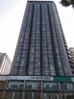 电梯口 家具齐全 布局合理 随时,南京鼓楼华侨路君临国际(办公)写字楼