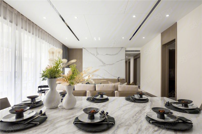 梵悦里(新房)4室2厅385.05㎡370万二手房图片