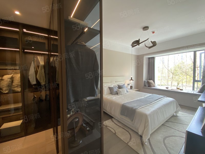 珠江铂世湾4室2厅135㎡207万二手房图片