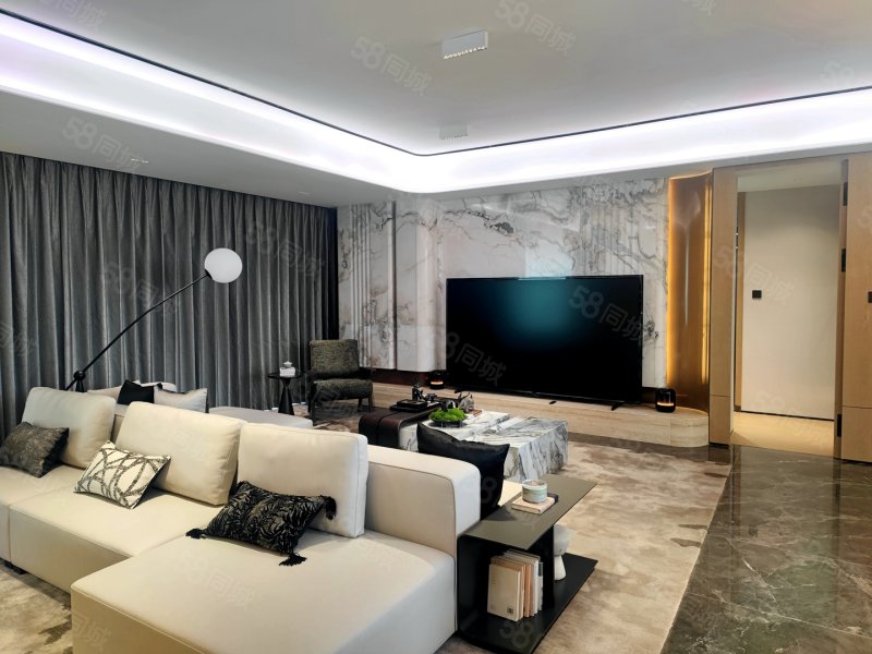 中交凤栖首府4室2厅245㎡665万二手房图片