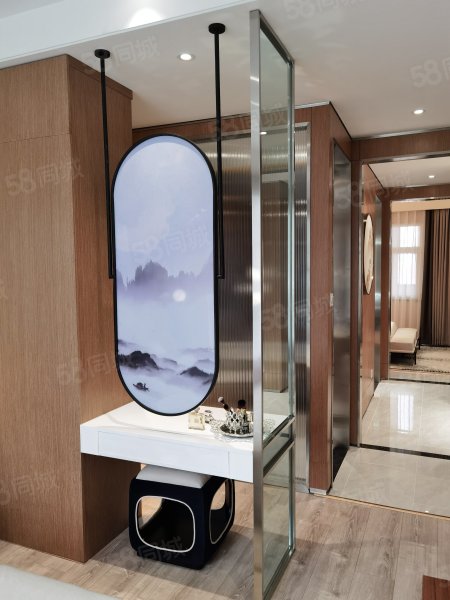 揽湖郡3室2厅120.64㎡68万二手房图片
