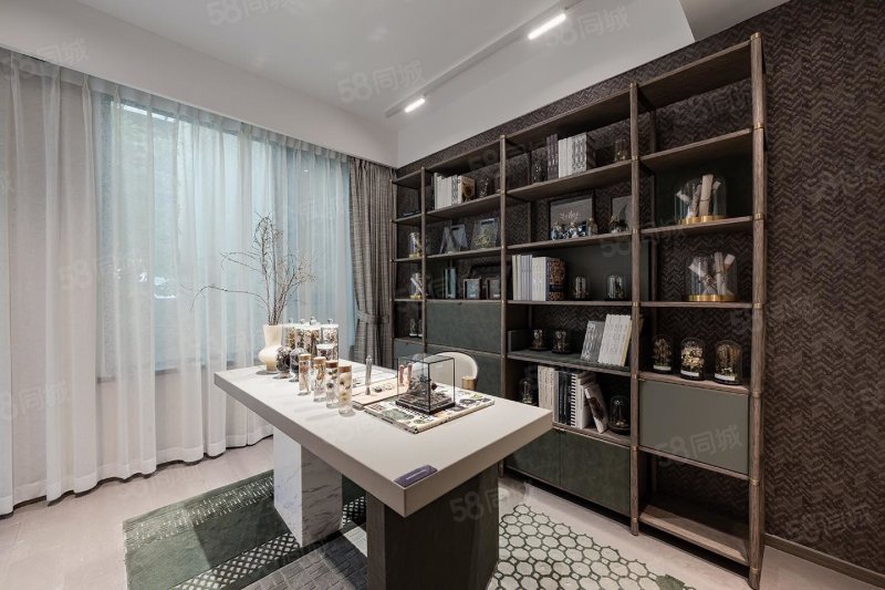 招商蛇口江山境4室2厅225㎡450万二手房图片